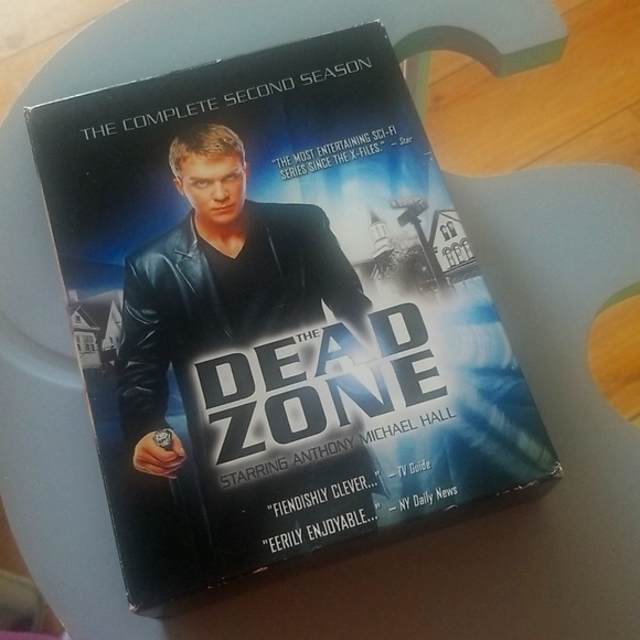 The Dead Zone Season 2 DVD Set - Picture 1 of 2